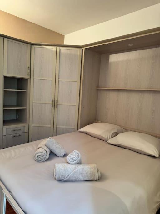 La Parenthese Millavoise Apartment Millau Ngoại thất bức ảnh